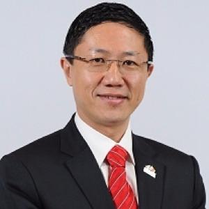 王华 王华
