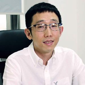 张军 张军